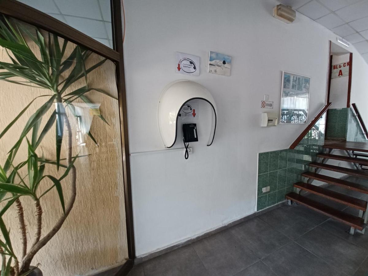 Terpsichore Holiday Apts Limassol Extérieur photo