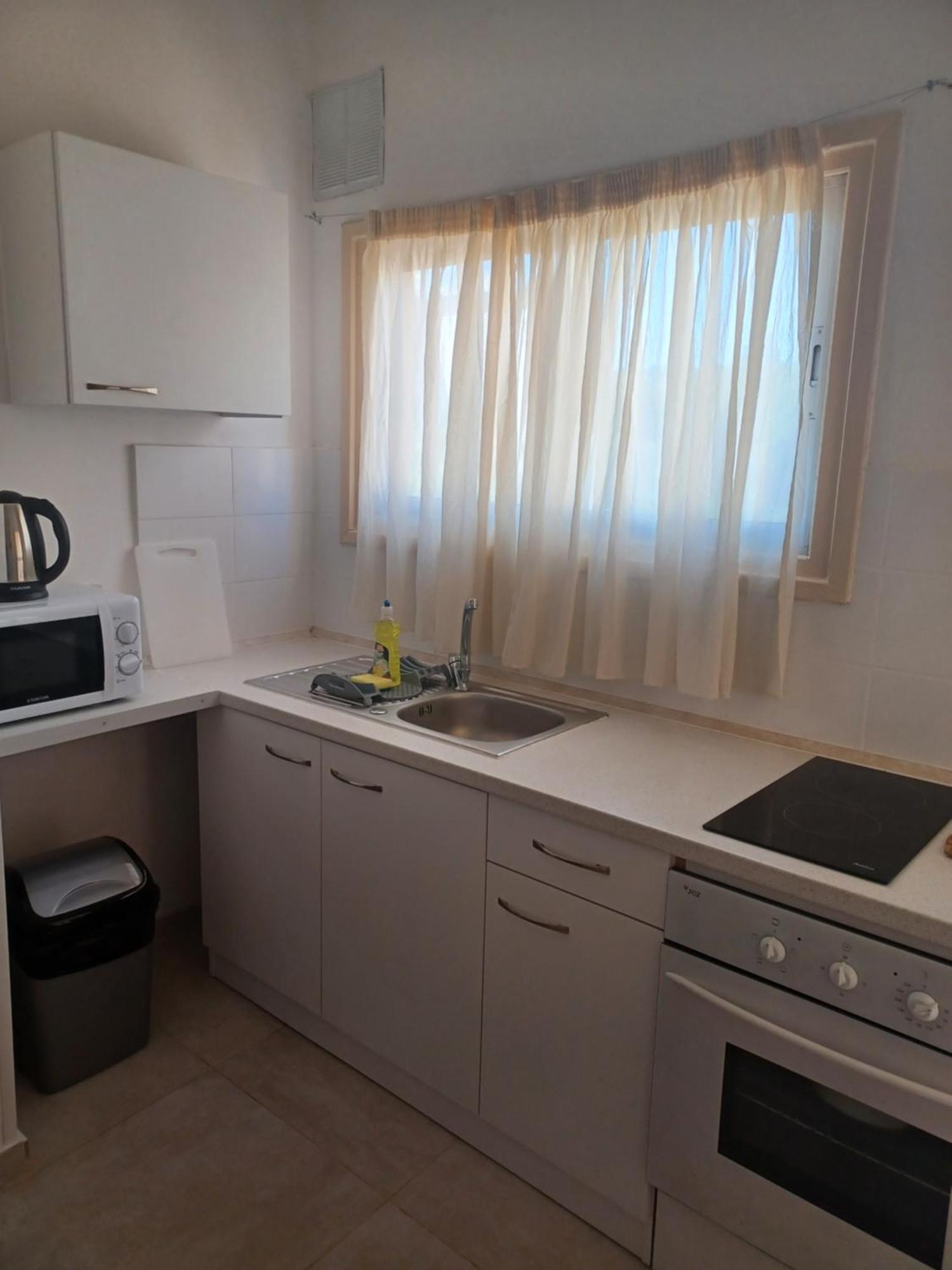 Terpsichore Holiday Apts Limassol Extérieur photo