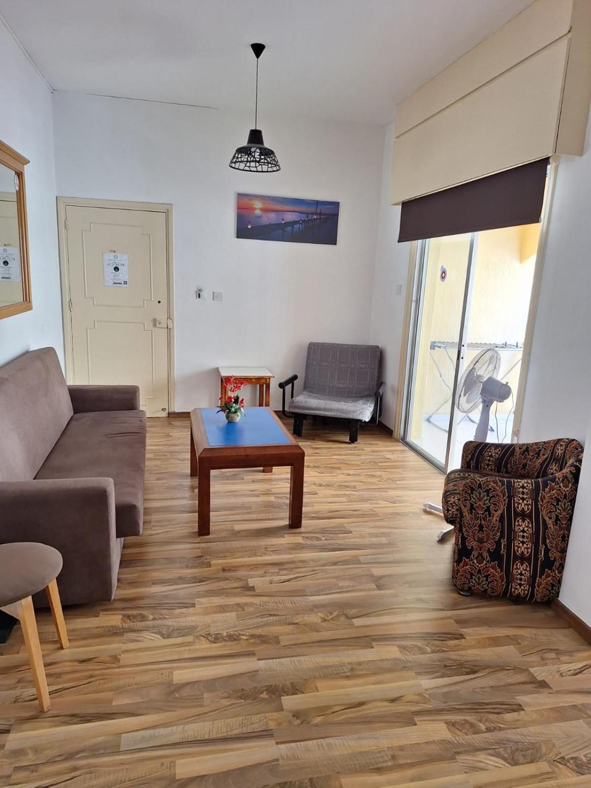 Terpsichore Holiday Apts Limassol Extérieur photo