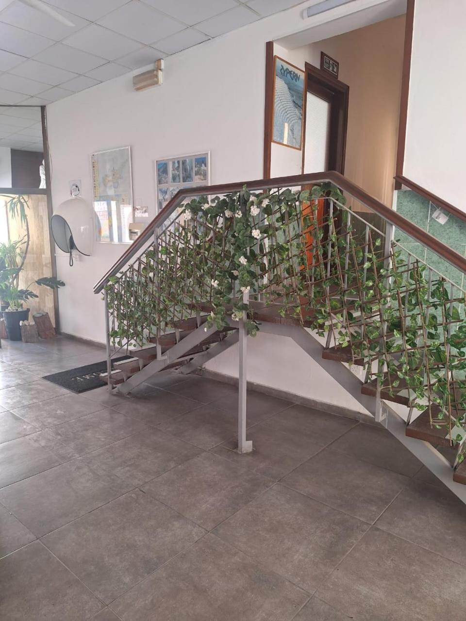 Terpsichore Holiday Apts Limassol Extérieur photo
