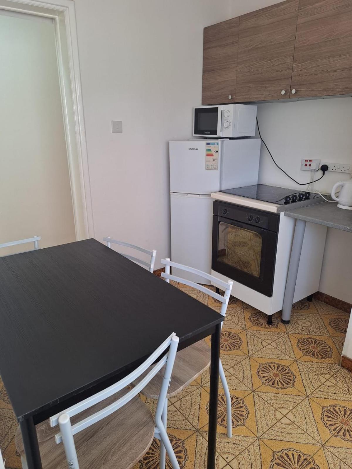 Terpsichore Holiday Apts Limassol Extérieur photo