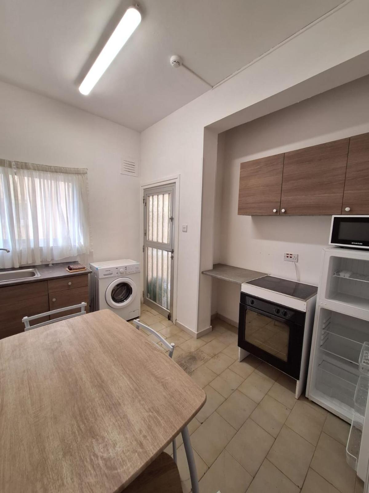 Terpsichore Holiday Apts Limassol Extérieur photo